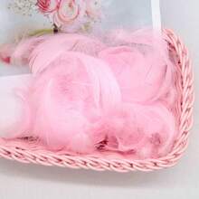 100 Stücke Gänsefeder 4-7cm kleine schwebende Federn, rosa Schwanenfeder Plüsch für Handwerk, Hochzeit, Schmuck, Dekoration