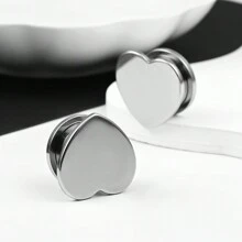 2 pièces bouchons d'oreilles élégants en forme de cœur, tunnels et écarteurs en acier inoxydable 316L. Expanseurs d'oreilles pour mariage, bijoux de piercing pour le corps. Cadeau pour la Saint-Valentin, la mère, la fête des mères.