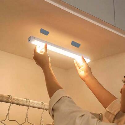 1 pieza Luz con sensor de movimiento, luz nocturna recargable por USB inalámbrica para habitación, gabinete, armario, pasillo y escaleras, 50cm/30cm/20cm/10cm, luz cálida/blanca