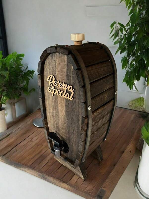 Barril Pingômetro Oval Exclusiva Alto 01 Litro Exclusivo Revestida de Madeira Churrasco Família e Amigos