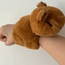 1 pieza Muñeco de peluche de Capibara de 20cm, Argolla sujetacortina, Muñeco de peluche de Capibara multifuncional con sonaja para la mano y pulsera animal para regalo de fiesta de Navidad, Capibara, Capibara, Peluche de Capibara