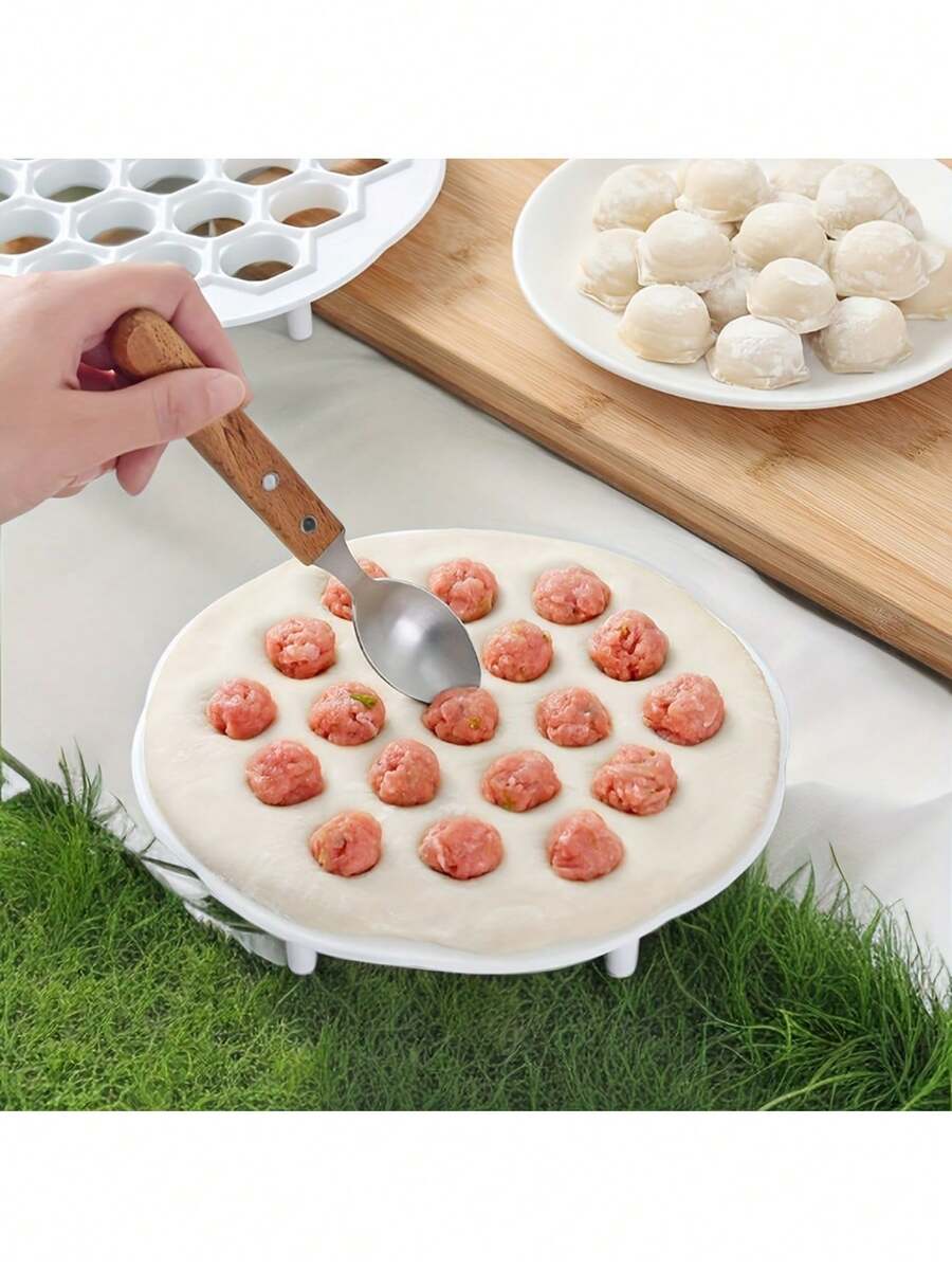 One Piece 19 Holes Kitchen Utensils Pasta Press Making Dumpling Mold Dumpling Mold Maker DIY Manufacturer Dumpling Mold Pasta Shape - Multicolor - View 1