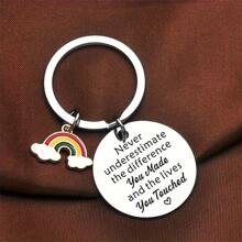 1 pièce Porte-clés en acier inoxydable inspirant avec un charme arc-en-ciel, citation gravée "Ne sous-estimez jamais la différence que vous avez faite", cadeau parfait pour la Thanksgiving pour les collègues, infirmières et enseignants. Accessoire pour voiture, sac, sac à dos pour l'école.