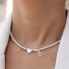 1 件/首字母吊坠项链心形贝壳和人造珍珠串珠项链适合女士夏季海滩最佳配饰礼物 - 首字母項鍊 - 查看 25