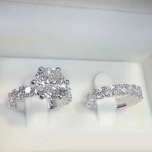 2 Stücke elegante stapelbare Ringe mit glänzendem Zirkonia besetzt, Symbol für Schönheit und Adel, Verlobungs-/Eheringe, Luxusschmuck