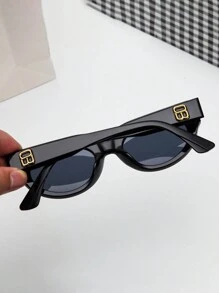 1副女士猫眼框时尚眼镜，适合日常、户外活动、街头风格、驾驶、旅行、派对等场合。 - 黑色 - 查看 4