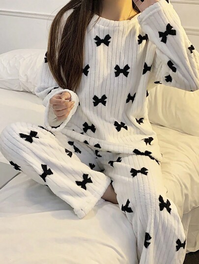 Coral Fleece Bow Sleepwear Pajama Set, Fluffy Pajamas, Minimalist Printed Nightwear Suit, Two Pieces Fall Clothes, Cozy view 4
