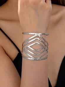 1 件复古镂空金属手镯，可调节宽度，适合女性日常佩戴 - 開口手鐲 - 查看 2