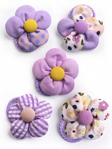 2 件随机颜色宠物毛发配饰，花卉图案发圈，适用于狗和猫