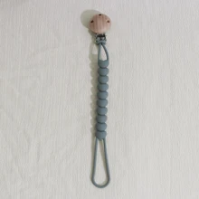 1/4pcs Baby Pacifier Clips, Wooden Clips, Silicone Material, Cute Heart Shape, One-Piece Design, Teething Accessories, Suitable For Crib, Ideal Baby Gift, Blue, Green, Beige, Pink