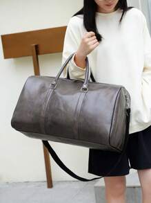 1Pc Black Travel Bag,Pu Vintage Travel Bag, Large Travel Duffel Bags For Men Overnight Weekend Bag,Waterproof Large Capacity Duffle Bag,Men And Women Large-Capacity Luggage Travel Carry-On Bag,Travel Portable Hand-Held Bag, Luggage Collection Bag For Travel, Camping, Outdoor,Weekend Bag For Sports Gym Yoga Waterproof PU Leather Carry-On Holdall Gym Bag,Back To School For Suitcase Overnight Bag For Luggage Carry On Bag College Bag Luggage Bags Weekender Bag Hospital Bag Holiday Winter