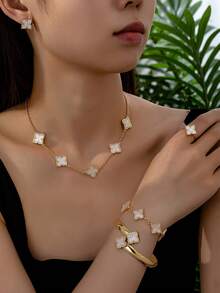 1 Set Acrylic Lucky Clover Necklace Earring Bracelet Ring Jewelry Set - Multicolor - View 1