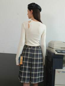 女式深灰色格子及膝裙 - 灰色 - 查看 2