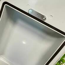 REFRIGERADOR HIELERA  PARA CARRO Y PORTATIL, ENFRIA Y CALIENTA