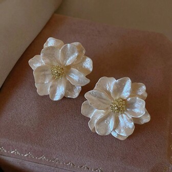 Andkiss 1 paire de boucles d'oreilles à fleurs, convient pour le port quotidien des femmes au printemps et en été, Saint-Valentin