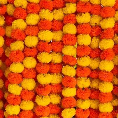 MEHELANY 5/2/1 件装，150 厘米（4.92 英尺）长人造万寿菊花环，橙色和黄色万寿菊，适合用于排灯节装饰、传统装饰、万寿菊花环装饰、家居排灯节装饰、圣诞节装饰、万圣节装饰