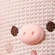 Berwarna merah muda