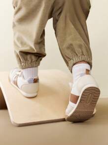 mini bala Boys And Girls Breathable Non-Slip Hook And Loop Shoes - Beige - View 3