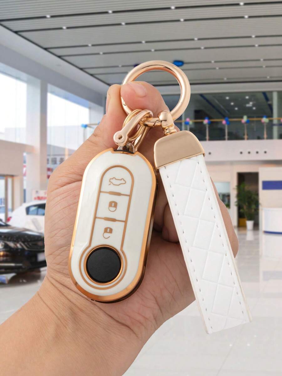 2 件菲亚特汽车钥匙扣套 + 钥匙扣，菲亚特汽车系列 TPU 材质防刮防摔 + 0.1mm 超薄超静音 | 3 键精确贴合车型（含安装螺丝刀）防摔耐磨便携设计 360° 信号保护防指纹涂层保持如新 [请查看详情页了解兼容型号]