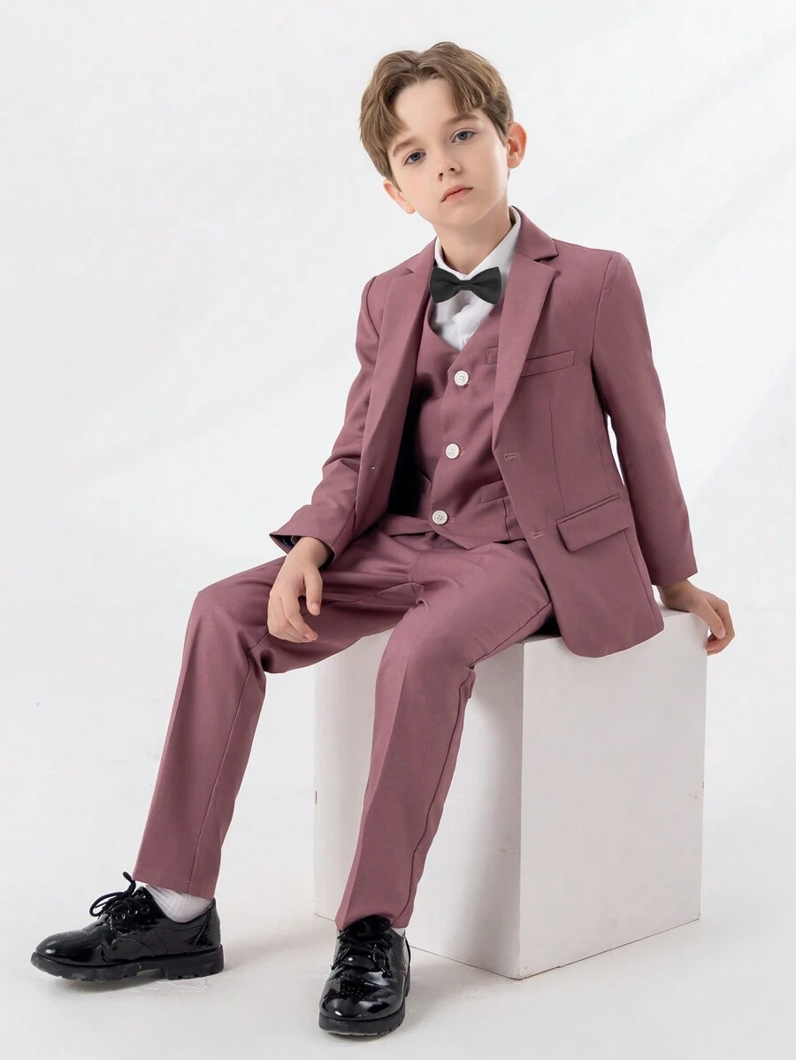4 件套年轻男孩西装套装 - 修身夹克、背心、裤子、经典黑色领结，适合学校活动、圣诞派对、婚礼作为童子军装，秋冬季