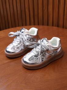 1 Pair Kids Sports Shoes With PU Leather, Anti-Slip Sole And Hook And Loop Closure