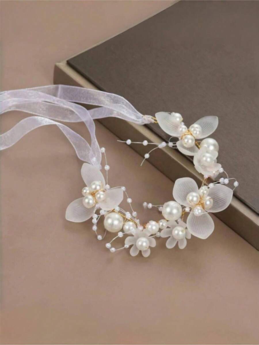 Diadema con corona de flores para niñas, diadema floral de princesa para fiesta de cumpleaños, actuación en escenario, presentación, estilo fairy-core, color rosa - Blanco - Ver 1