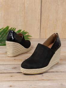 Damen Mode vielseitige Plateausohle Loafers mit dickem Profil und einfarbiger Gewebe-Sohle