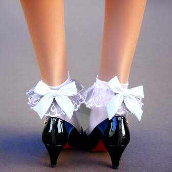 1 par sexiga vit sammet för kvinnor 100D korta strumpor i spets med svart och röd rosett