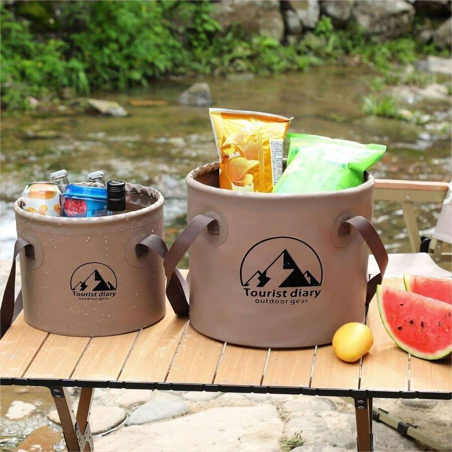 1 个可折叠水桶 5 加仑 (20l) 和 2.5 加仑 (10L)，户外水桶，多功能便携式折叠车载水箱，PVC 耐高温材质，冷藏饮料桶，洗脚桶，储水洗脸盆，适用于露营钓鱼徒步旅行旅行户外生存园艺洗车 - 彩色 - 查看 1