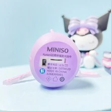 Miniso Sanrio Kuromi Daruma 祝福发光吊坠，深色可爱设计带 LED 灯，优质 PVC 材质，非常适合汽车装饰、包包挂饰和送礼（1 件） - 紫色 - 查看 5