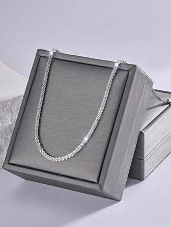 1入不鏽鋼簡約時尚扭曲蛇骨鏈，帶閃亮星星，適合女性日常佩戴