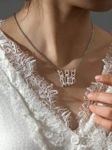 Personalized Pet Name 1-3 Cats Necklace Custom Named Cat Necklace, Cat Named Necklace, Personalized Cat Memorial Gift, Cat Silhouette Necklace, Custom Cat Letter Jewelry Custom Gift Stainless Steel Necklace For Women Custom Cute Cat Names Necklace Nameplate