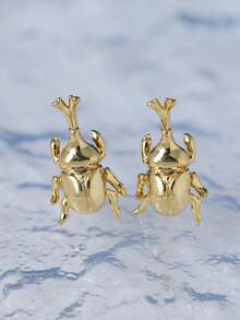 1对3D瓢虫耳钉，逼真铜质甲虫耳环，高端昆虫耳环，日常佩戴，送给姐妹的礼物 - 耳環 - 查看 3