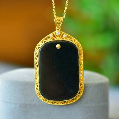 1 Stück Natürliche schwarze Edelstein Friedenskette mit Anhänger, schwarz Edelstein gold plattiert Einlage, goldfarbener Jade Modeschmuck, Modeschmuck, Damenkette, Edelstein Kette, Geschenke für Feiertage, Geschenke für sie