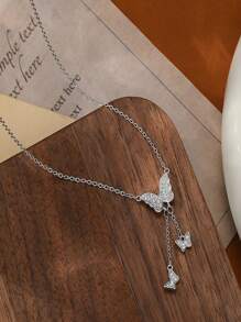 1pc Fashionable Silver Butterfly Tassel Necklace, Delicate Clavicle Chain, Pendant For Women's Daily Wear