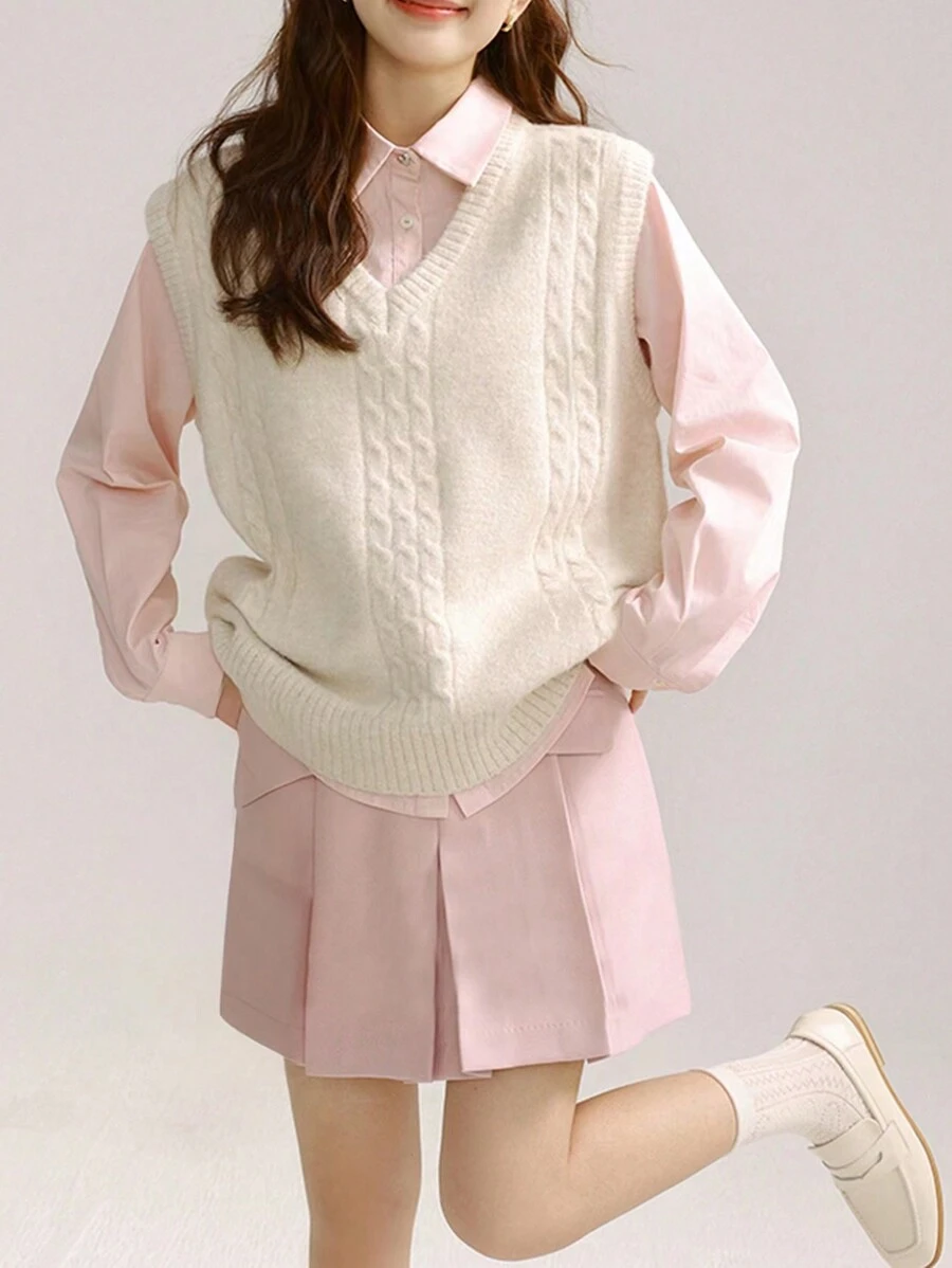 抗衰老且多用途的麻花V領無袖毛衣背心 - 米色 - 查看 1