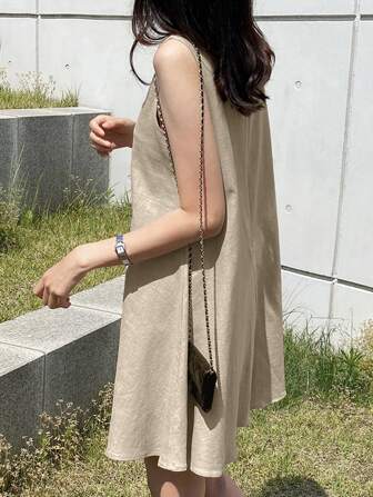 2025 纯色优雅简约无袖背心和 A 字宽松连衣裙