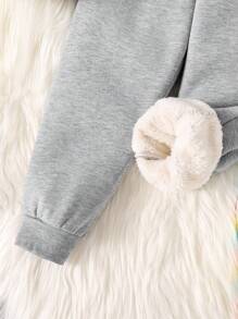 Conjunto de sudadera de cuello redondo cálida con estampado de letras y pantalones deportivos para niños preadolescentes