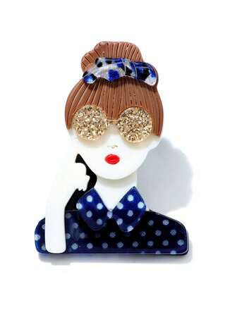 1pc Acrylic Cartoon Girl With Sunglasses Design Brooch, Fashion Clothing/Bag Accessory