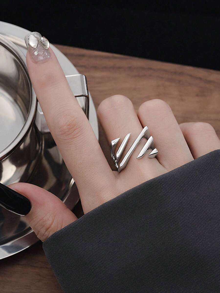1pc Fashionable Minimalist Square Hollow Adjustable Ring For Women - Silver - View 1