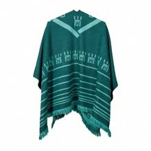 Capa Poncho Tejido con Flecos Modelo Olmeca Esmeralda-Jade - verde menta - Ver 3