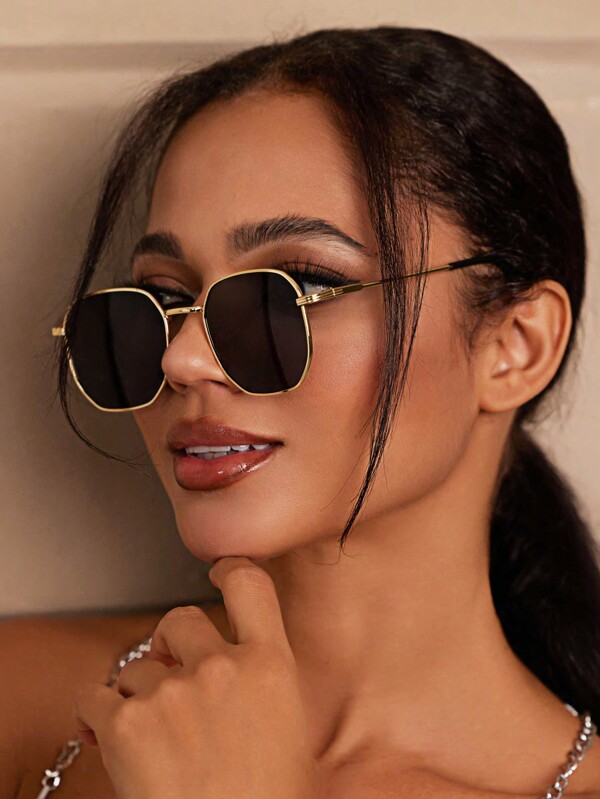 1 pieza Gafas de moda clásicas con estilo "chica caliente" de metal geométrico para mujer, accesorios básicos para fiestas rave, fotografía callejera, festivales musicales, playa, vacaciones de verano en la playa, al aire libre y viajes