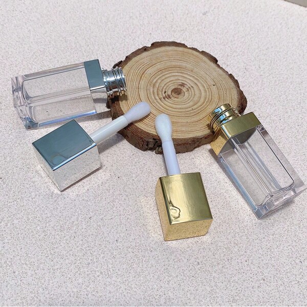 1 pièce Tube de gloss à lèvres vide carré grand format de 8 ml, en or et argent. Contenant de cosmétiques en plastique pour le gloss à lèvres