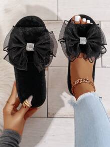 Women's Rhinestone Decoration Bow Decoration Slippers,Ladies Memory Foam House Shoes,Black Flat Sandals,Open Toe Plush Fluffy Furry Home Shoes, Bridal Bridesmaid Slipper Gifts For Wedding