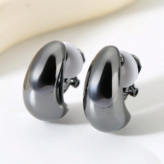 2pcs Fashionable Crescent-Shaped Clip On Earrings With Glossy Finish For Women's Daily Wear