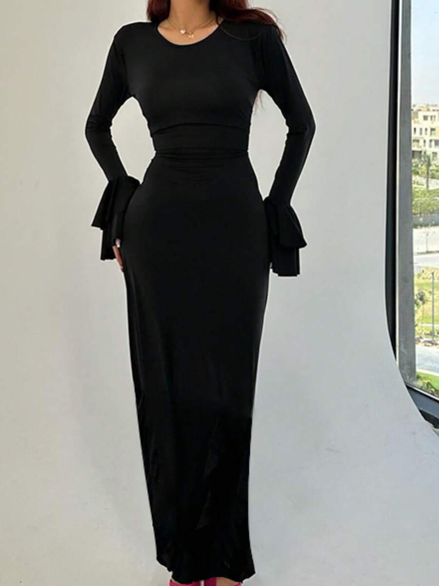 Ruffle Trim Solid Color Round Neck Bodycon Long Sleeve Dress - Black - View 1