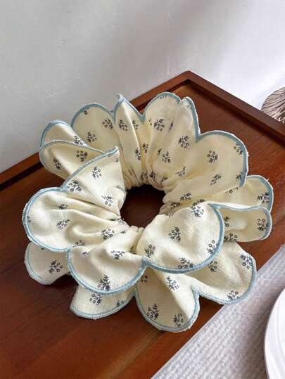 1pc Women Floral Scrunchie, Casual Elastic Hair Tie, Daily Wear Scrunchies Scrunchy Hair Ties