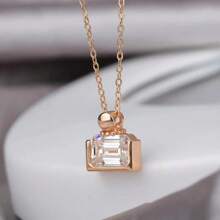 1 件 2 克拉祖母绿切割莫桑石 925 银香槟色香水瓶吊坠项链，适合女性婚礼和日常佩戴 - 香檳色 - 查看 2