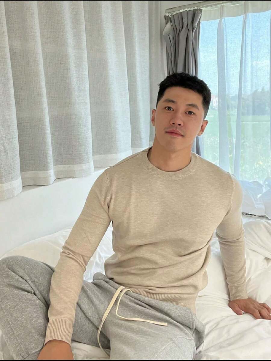 Men's Knitted Sweater Coat Cold-Weather Blouse Round Collar Long Sleeve Wool Blouse - 杏色 - 查看 1