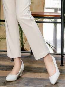 Women's Formal 5cm Middle Heel Work Shoes, Rubber Soft Bottom Simple Design Comfortable Office Interview Pumps - White - View 9